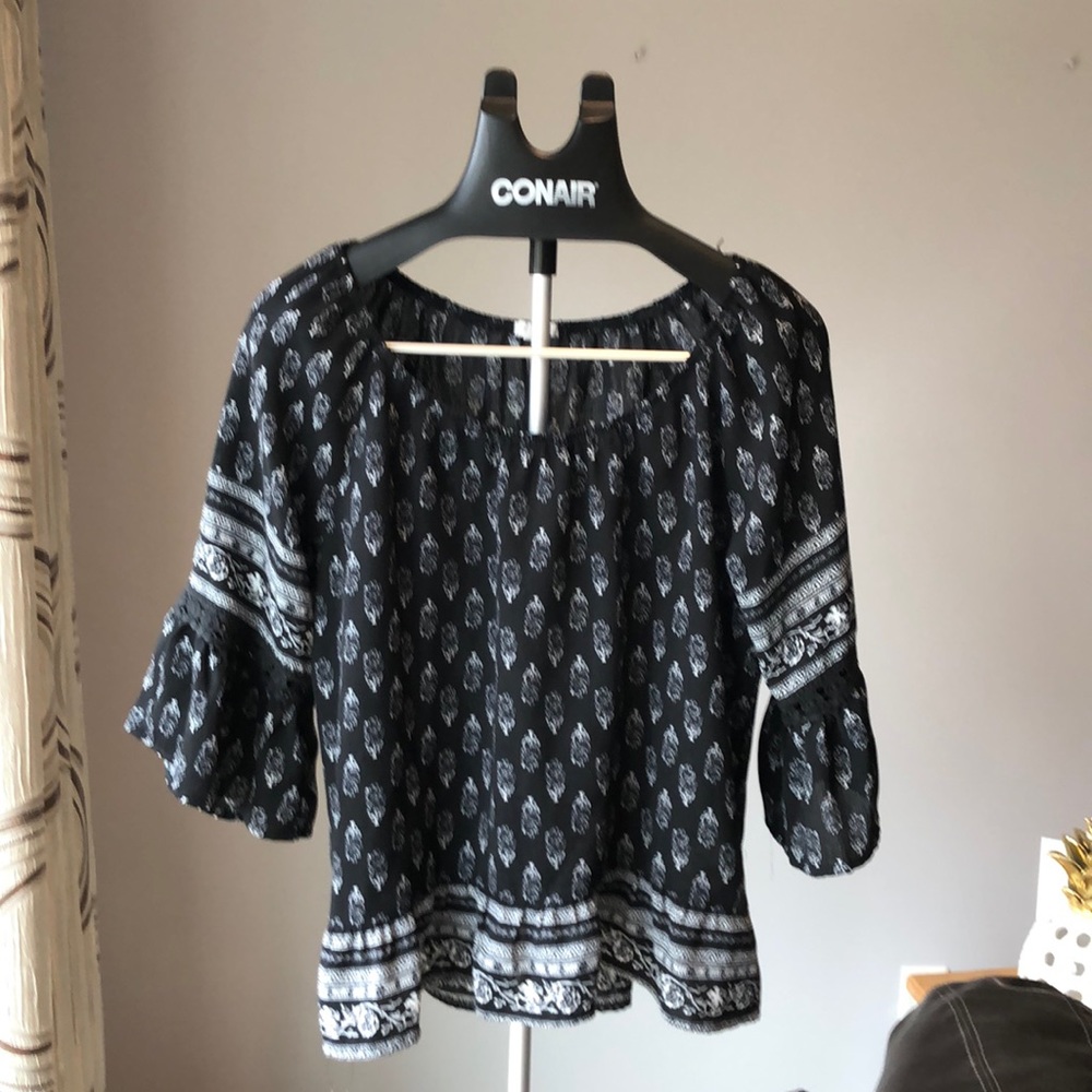 Maurice’s Super Cute and Flattering Peplum Top